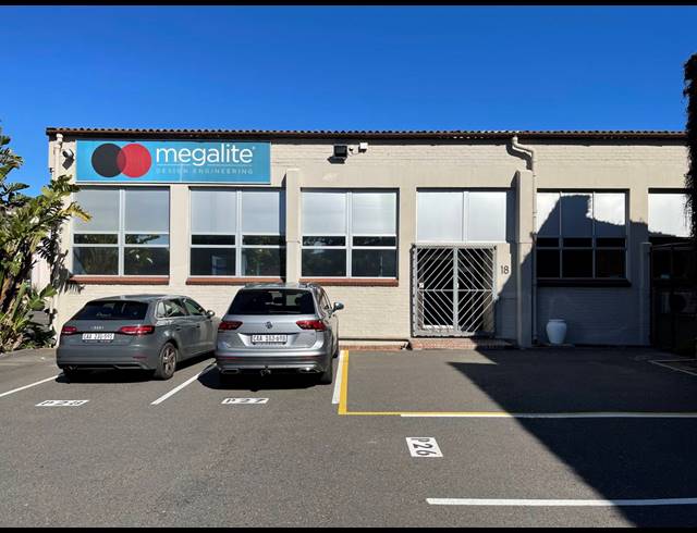 2,222M² WAREHOUSE TO LET IN WETTON